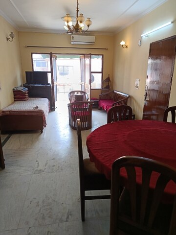 Living Room in 2 BHK Builder Floor at SS Southend Floors, South City 2 – for Rent