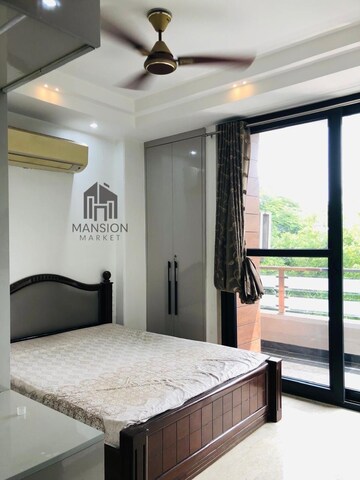 Bedroom in 3 BHK Apartment at Omkar Alta Monte, Malad East – for Rent