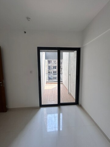 Room in 4 BHK Apartment at Majestique Signature Towers, Balewadi – for Rent
