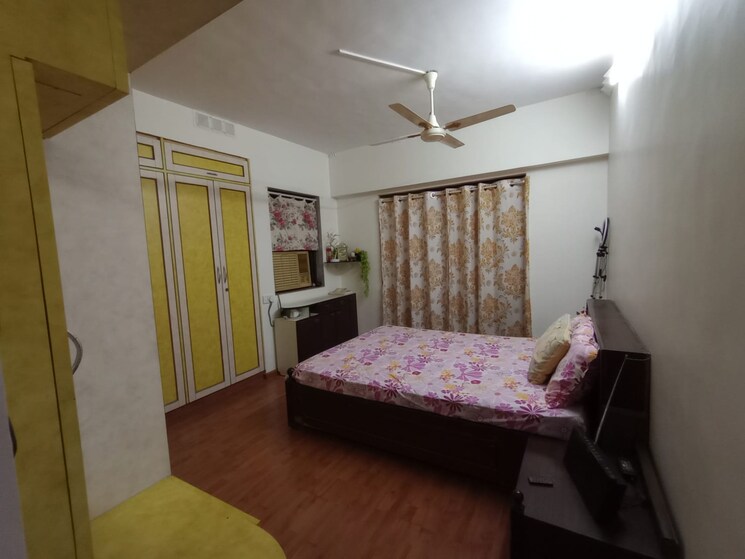 Bedroom, happy-valley 4 Bedroom 1100 Sq.Ft. Apartment In Manpada Thane 7883075