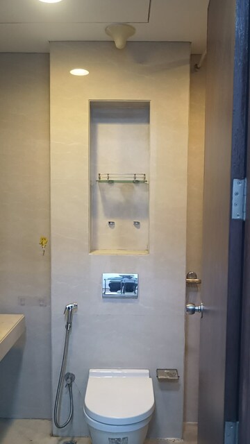Bathroom in 3 BHK Apartment at Lodha Primero, Mahalaxmi – for Sale