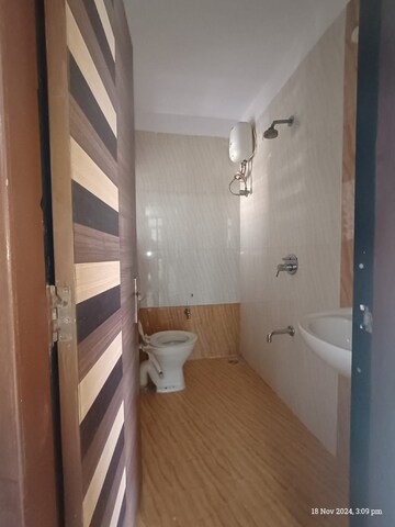 Bathroom in 1 BHK Apartment at Retro Avenue, Kopar Khairane – for Rent