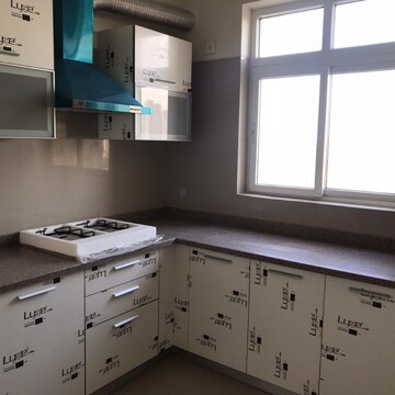 2.5 BHK Apartment For Rent in Paras Irene, Sector 70a