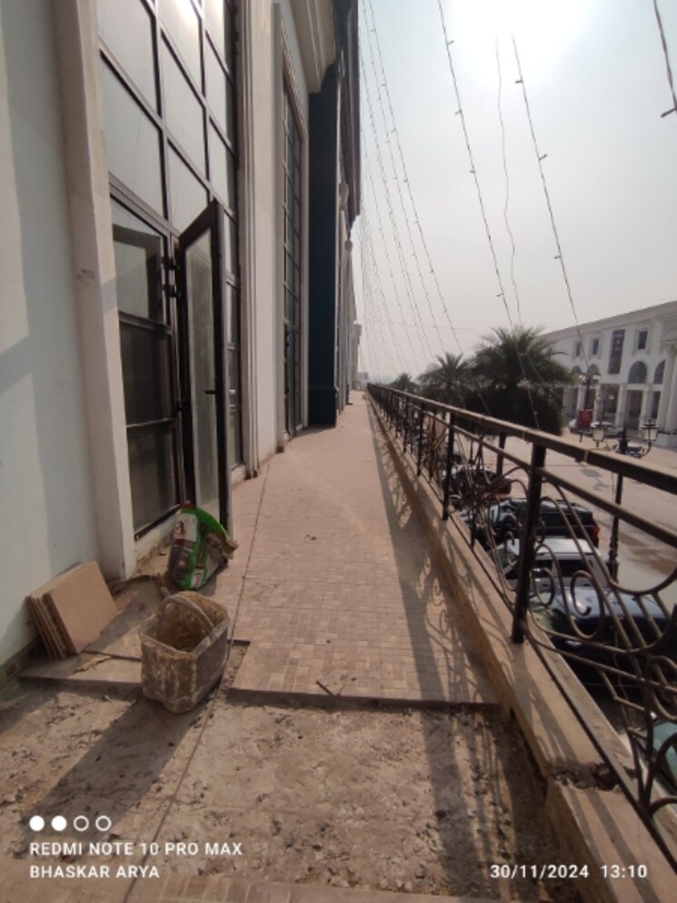 Floor Plan, omaxe-world-street Commercial Shop 200 Sq.Yd. In Sector 79 Faridabad 7883385