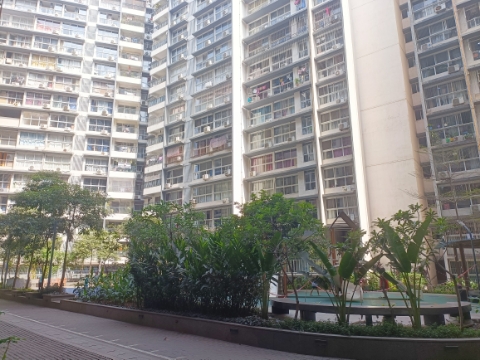 2.5 BHK + Extra Room Apartment For Sale in Godrej Central