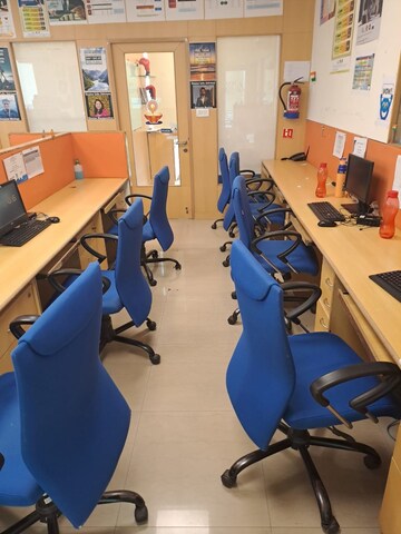 Team Area in  Office Space at Ekta Empress, Khar West – for Sale