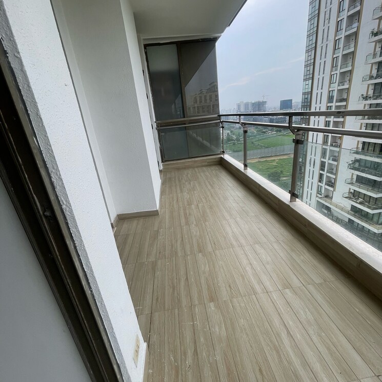 Balcony, paras-irene 3.5 Bedroom 2150 Sq.Ft. Apartment In Sector 70a Gurgaon 7883353