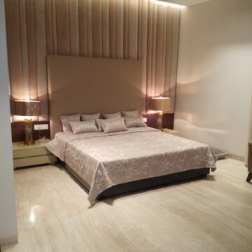Bedroom in 5 BHK Villa at Mullanpur – for Sale
