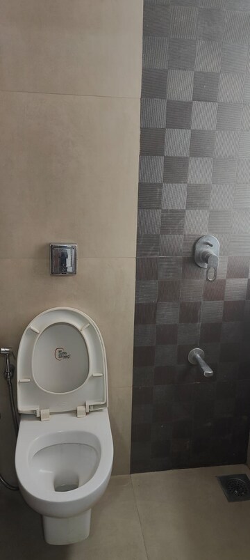 Bathroom in 2 BHK Apartment at JP Unity Tower, Lower Parel – for Rent