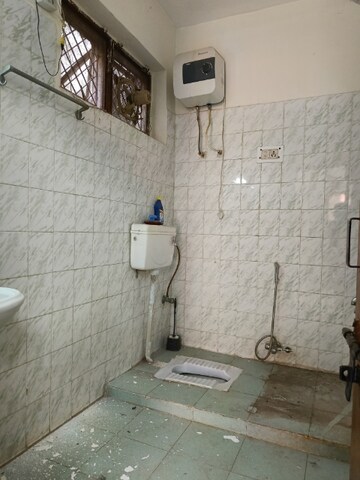 Bathroom in 2 BHK Builder Floor at SS Southend Floors, South City 2 – for Rent