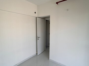Room in 1.5 BHK Apartment at Runwal Gardens Phase 2, Kalyan Shilphata Road – for Rent