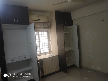 Room in 2 BHK Apartment at Agrahara Badavane – for Sale