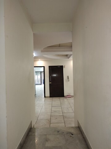 Building Lobby in 3 BHK Builder Floor at Greater Kailash I – for Rent