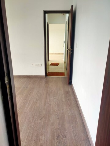 Room in 1 BHK Apartment at Sunworld Arista, Sector 168 – for Rent