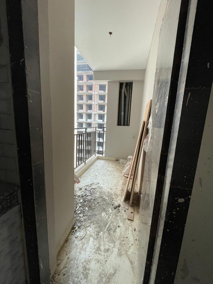 Balcony, amolik-sankalp 3 Bedroom 851 Sq.Ft. Apartment In Sector 85 Faridabad 7883763