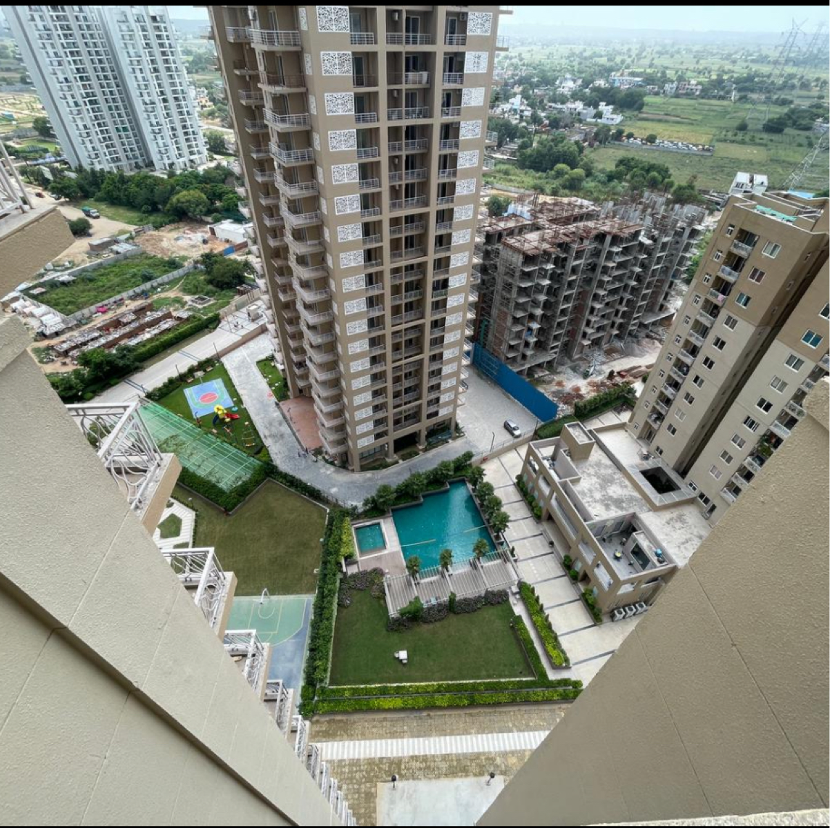 2 BHK + Extra Room 1262 Sq.Ft. Apartment in AIPL Zen Residences