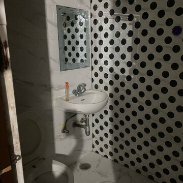 Bathroom in 3 BHK Apartment at Malwa Escon Arena, International Airport Road – for Rent