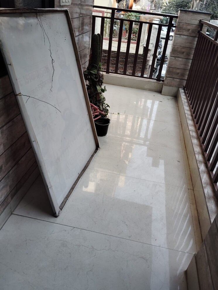 Balcony, kalkaji 2 Bedroom 1200 Sq.Ft. Apartment In Kalkaji Delhi 7883884