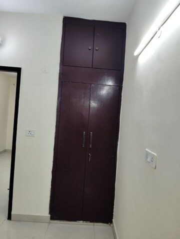 Furnished Amenities in 2 BHK Apartment at Kalkaji – for Rent
