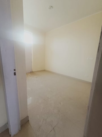 3 BHK Apartment For Rent in New Ashok Nagar Delhi  7883937