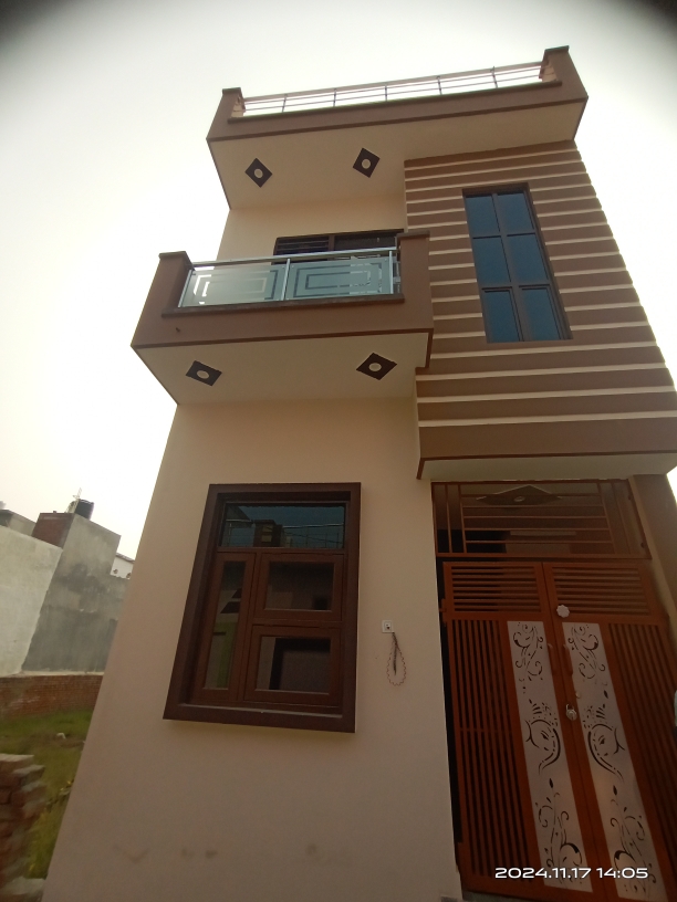 3 BHK + Pooja Room Independent House For Sale in Ishapuram Colony 