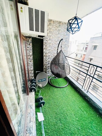 Balcony in 3 BHK Apartment at Chandigarh Hollywood Heights 1, Lohgarh – for Rent
