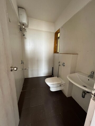 Master Bedroom in 2.5 BHK Apartment at Lodha Casa Rio, Dombivli East – for Sale