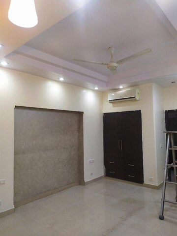 Room in  Showroom at KharaR-Kurali Highway – for Sale