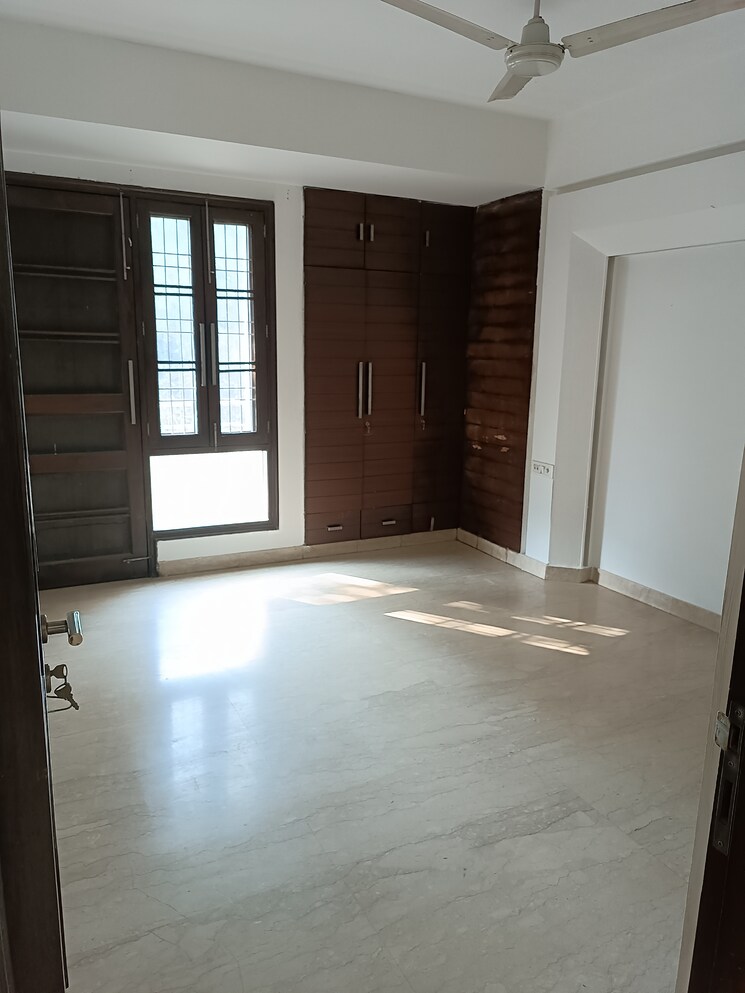 Room, chittaranjan park 3 Bedroom 1900 Sq.Ft. Builder Floor In Chittaranjan Park Delhi 7884514