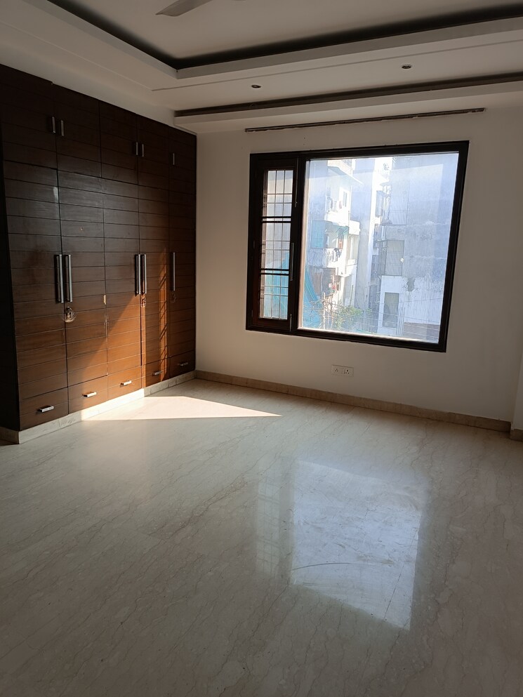 Room, chittaranjan park 3 Bedroom 1900 Sq.Ft. Builder Floor In Chittaranjan Park Delhi 7884514