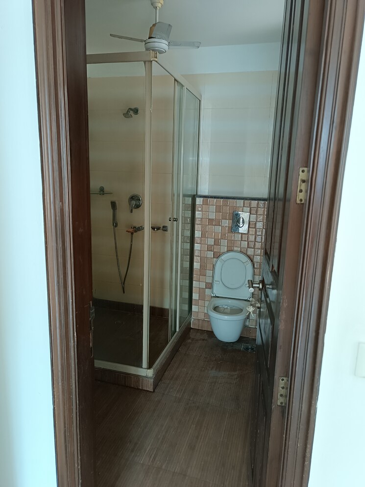 undefined, chittaranjan park 3 Bedroom 1900 Sq.Ft. Builder Floor In Chittaranjan Park Delhi 7884514