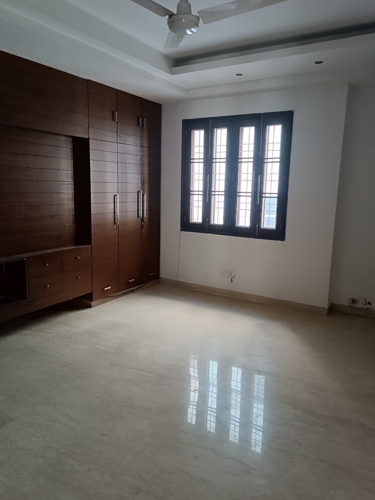 Room, chittaranjan park 3 Bedroom 1900 Sq.Ft. Builder Floor In Chittaranjan Park Delhi 7884514