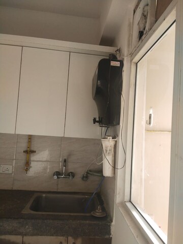 Bathroom in 2.5 BHK Apartment at Ajnara Le Garden, Sector 16b Greater Noida – for Rent