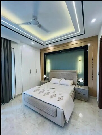 Bedroom in 2 BHK Apartment at M3M Heights, Sector 65 – for Rent