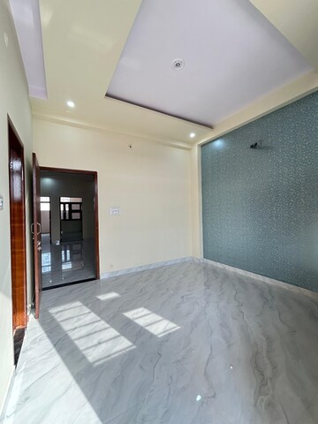 Room in 3 BHK Builder Floor at Chattarpur – for Sale