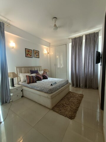 Bedroom in 3.5 BHK Apartment at Sarita Vihar – for Rent