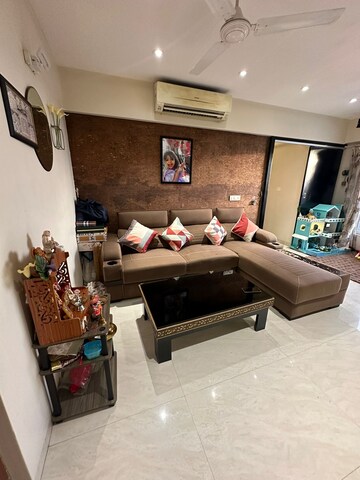 Furnished Amenities in 2.5 BHK Apartment at Oberoi Springs, Andheri West – for Sale