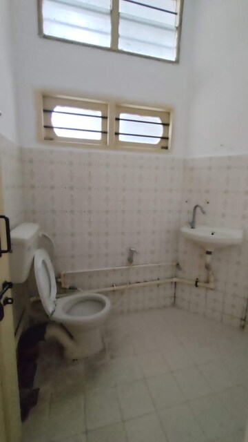 Bathroom in 3 BHK Villa at Hsr Layout – for Rent