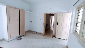 Room in 3 BHK Villa at Hsr Layout – for Rent