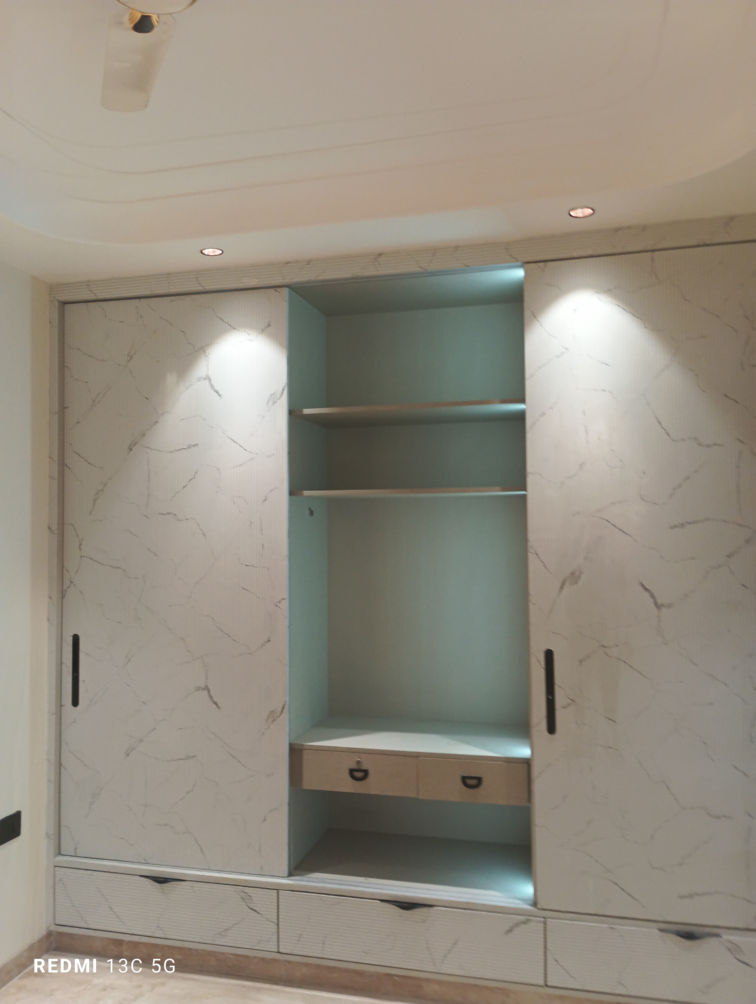 2 BHK Builder Floor For Sale in Lajpat Nagar II