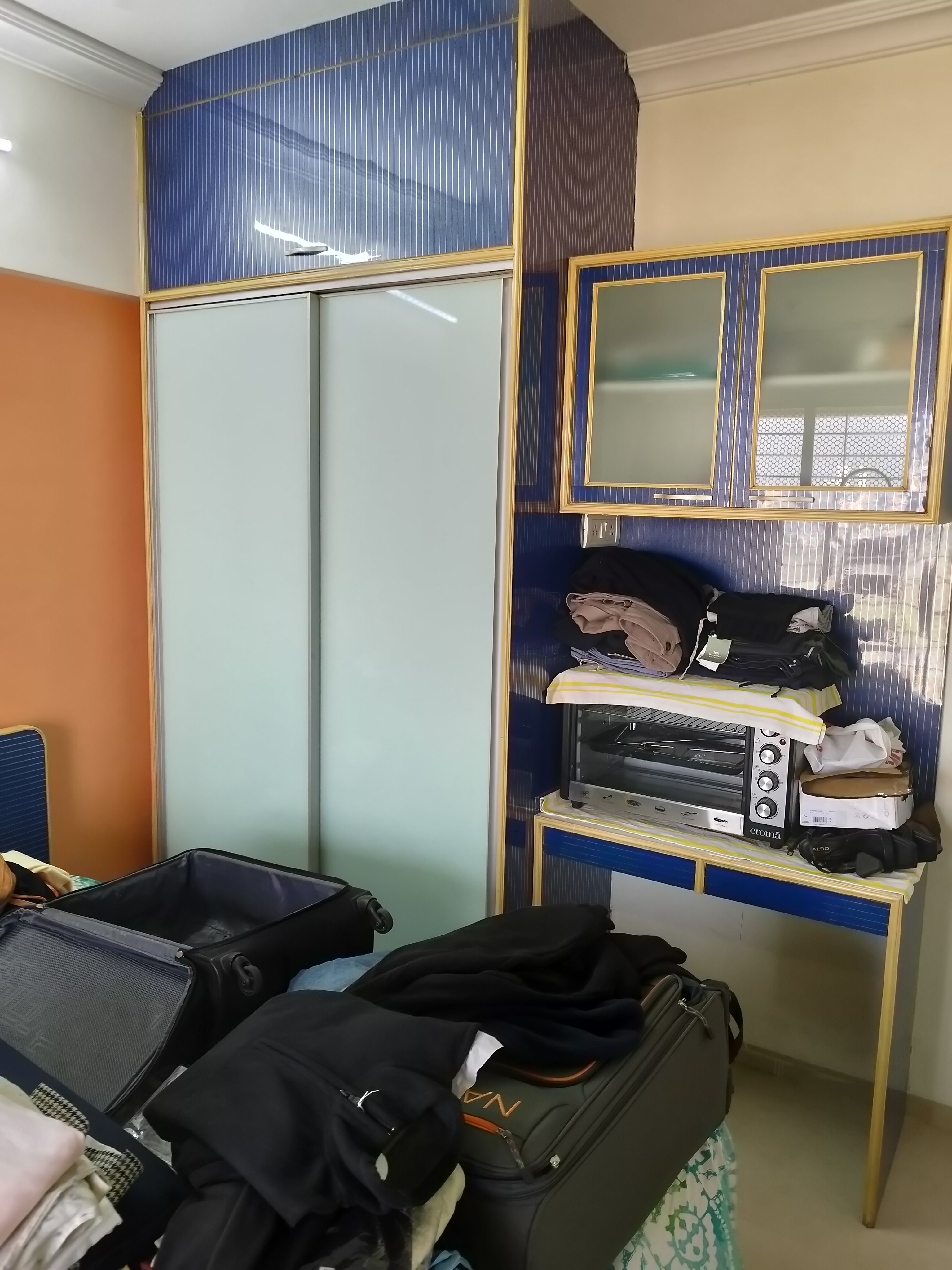 3 BHK + Pooja Room Apartment For Sale in Yashvasin CHS Ltd