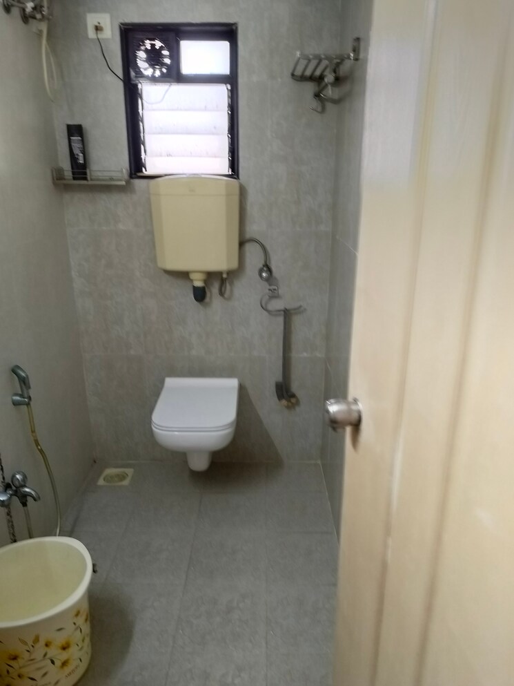 Master Bedroom, yashvasin-chs-ltd 3 Bedroom 1500 Sq.Ft. Apartment In Kharghar Navi Mumbai 7885114