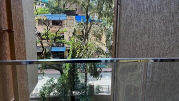 Balcony in 2 BHK Apartment at Sindhi Society, Chembur – for Rent