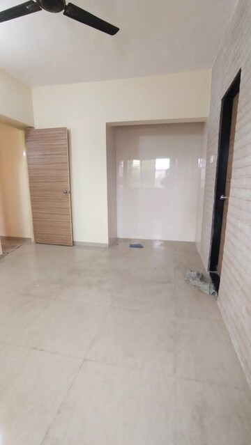 Room in 2 BHK Apartment at Harmony Horizons, Ghodbunder Road – for Rent