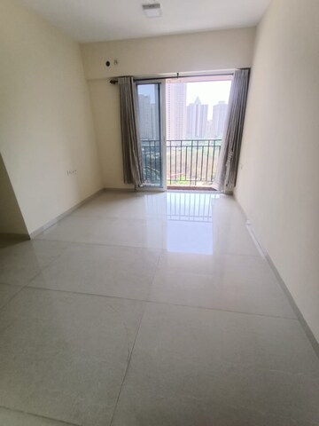 2 BHK Apartment For Rent in Harmony Horizons, Ghodbunder Road