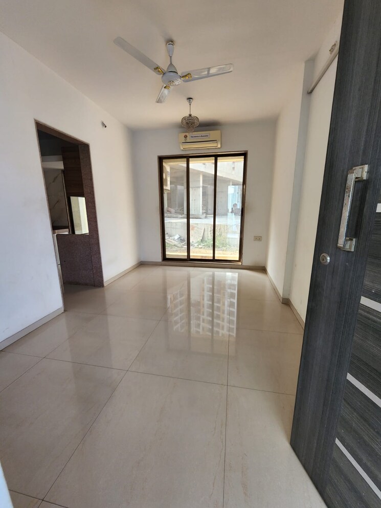 Room, tiara-hills 1 Bedroom 380 Sq.Ft. Apartment In Mira Road Thane 7885202