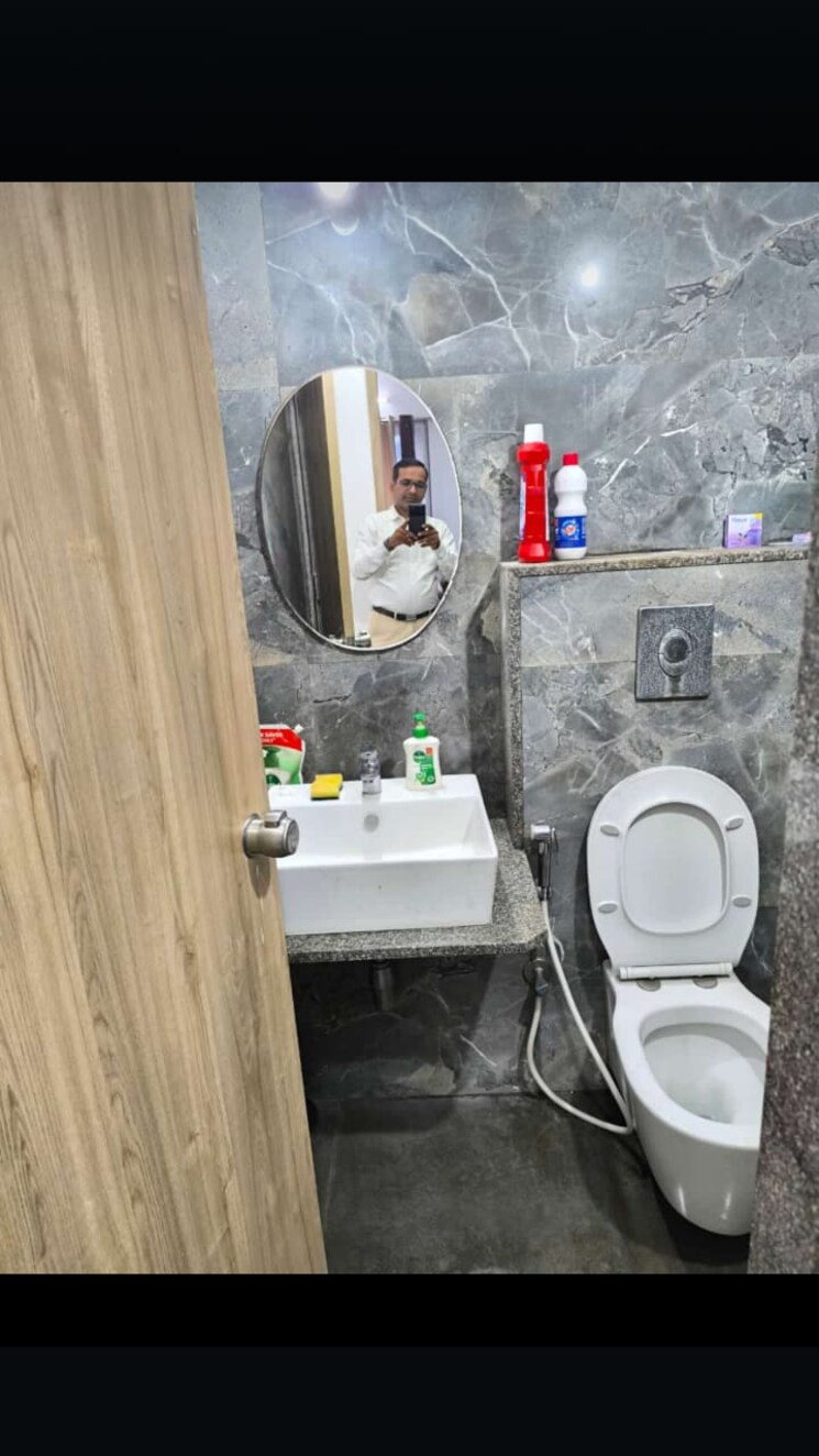 Bathroom, lms-finswell-woods 2 Bedroom 850 Sq.Ft. Apartment In Viman Nagar Pune 7885256