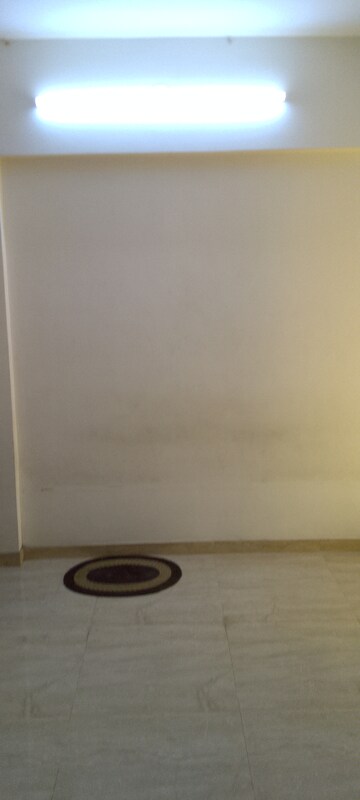 Room in 1.5 BHK Apartment at Vile Parle East – for Rent
