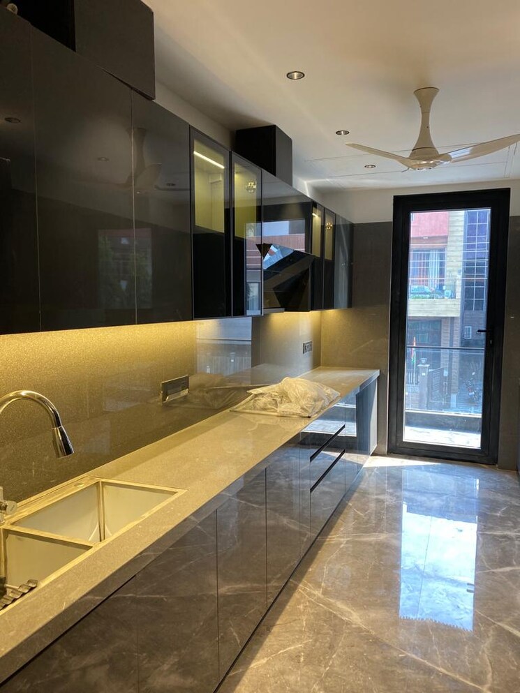 Kitchen, conscient-hines-elevate-reserve 4 Bedroom 3395 Sq.Ft. Apartment In Sector 62 Gurgaon 7885306