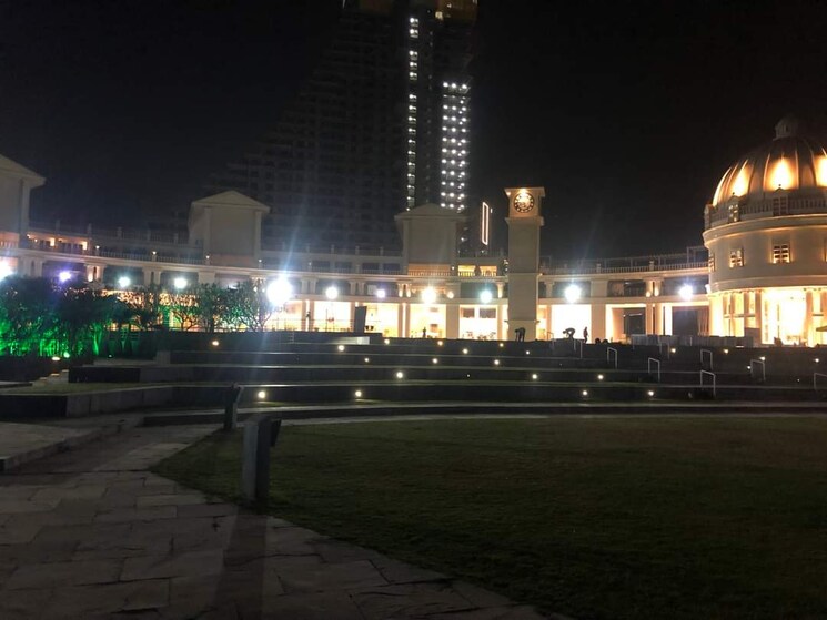 Master Bedroom, amanora-neo-towers 3 Bedroom 1450 Sq.Ft. Apartment In Hadapsar Pune 7885447